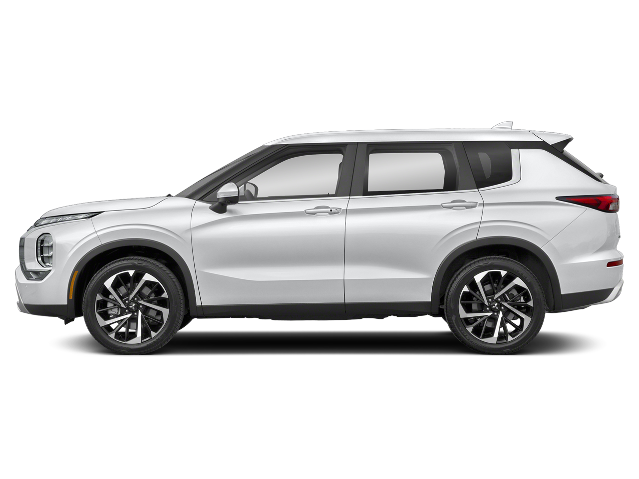 2023 Mitsubishi Outlander Base