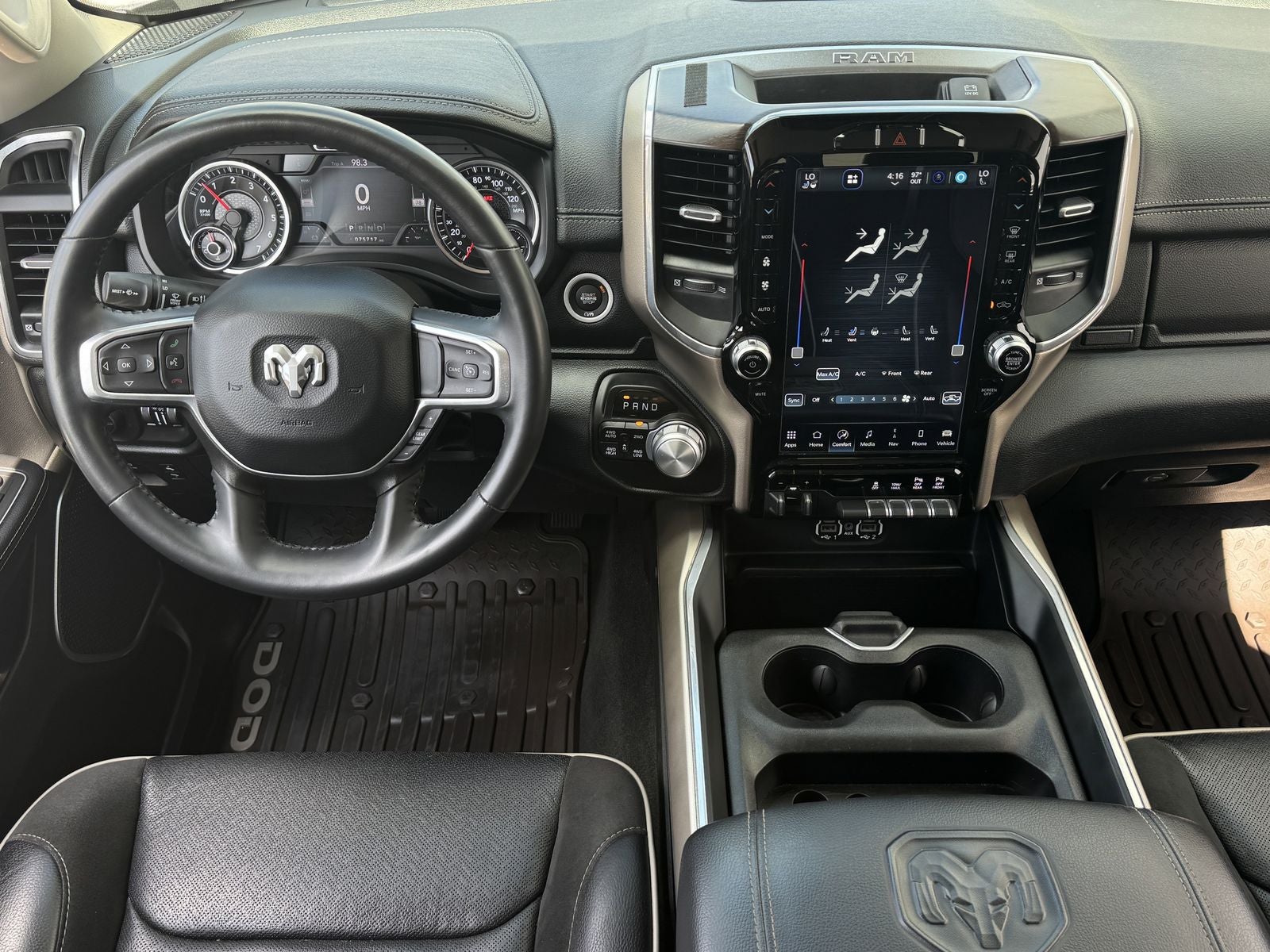 2022 RAM 1500 Laramie
