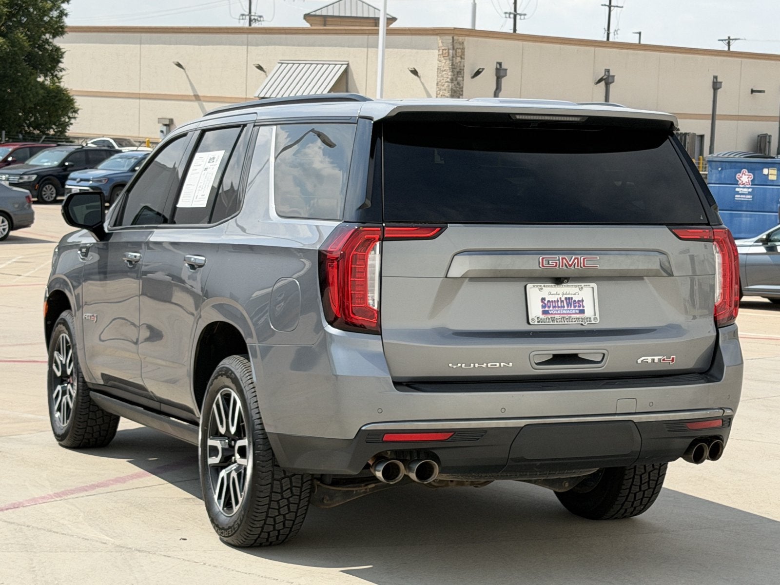 2022 GMC Yukon AT4