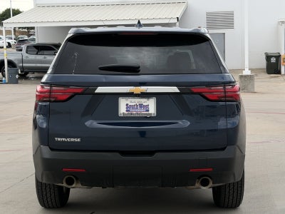 2022 Chevrolet Traverse LS