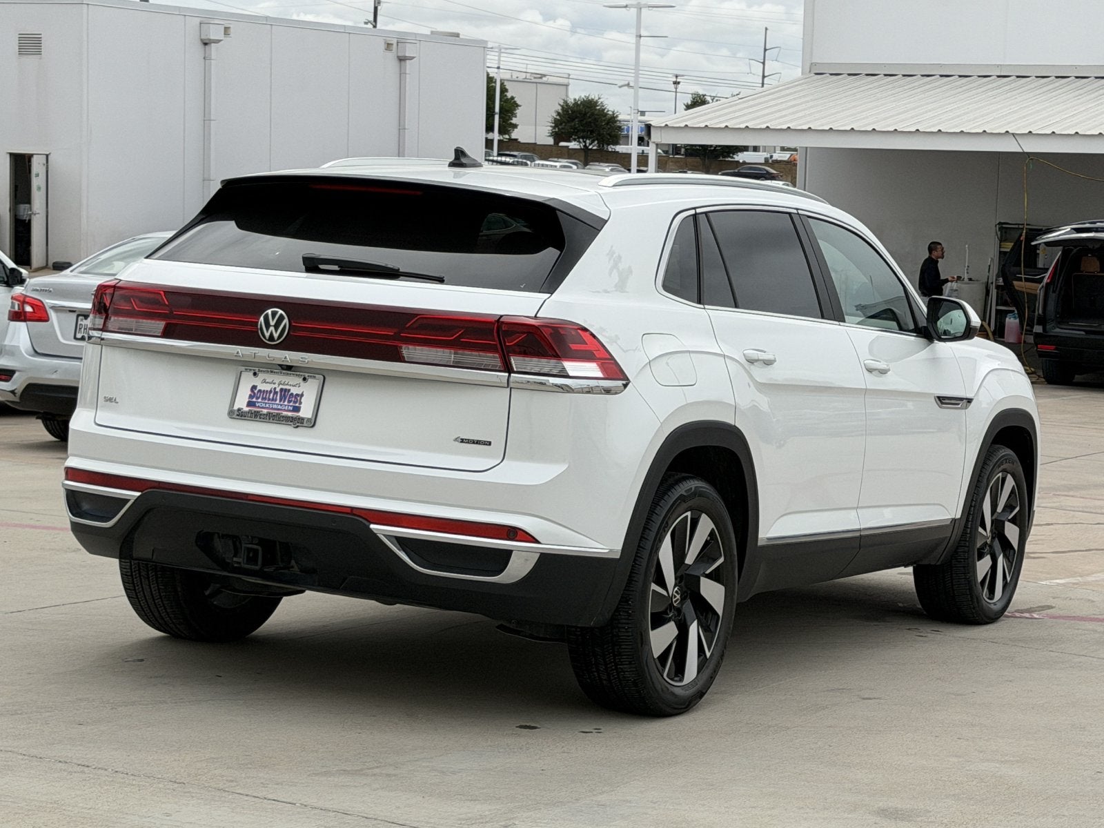 2024 Volkswagen Atlas Cross Sport 2.0T SEL