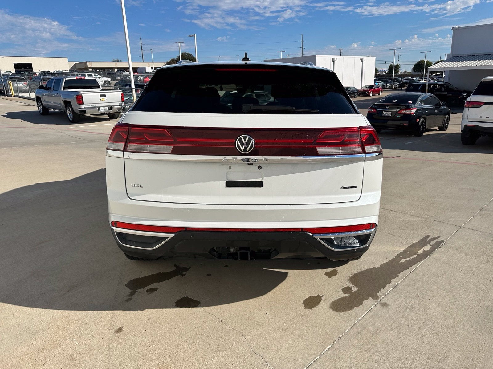 2024 Volkswagen Atlas Cross Sport 2.0T SEL