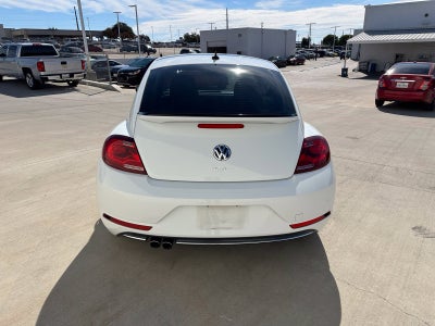 2018 Volkswagen Beetle 2.0T SE