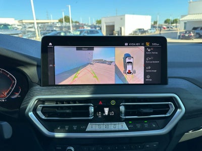 2025 BMW X4 xDrive30i