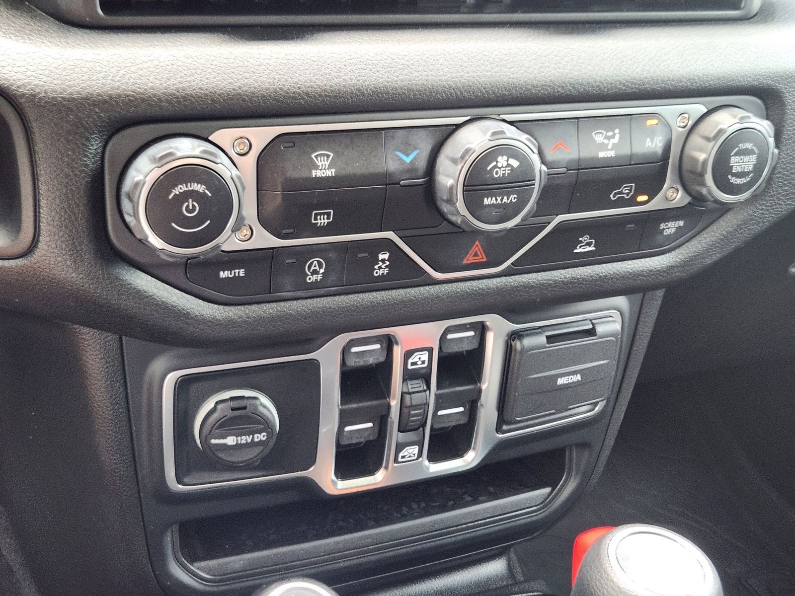 2025 Jeep Wrangler 4-Door Sport 4x4