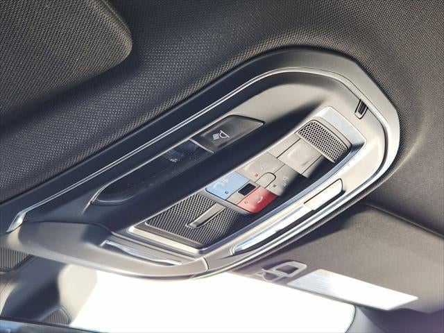 2025 Jeep Grand Cherokee Laredo 4x2