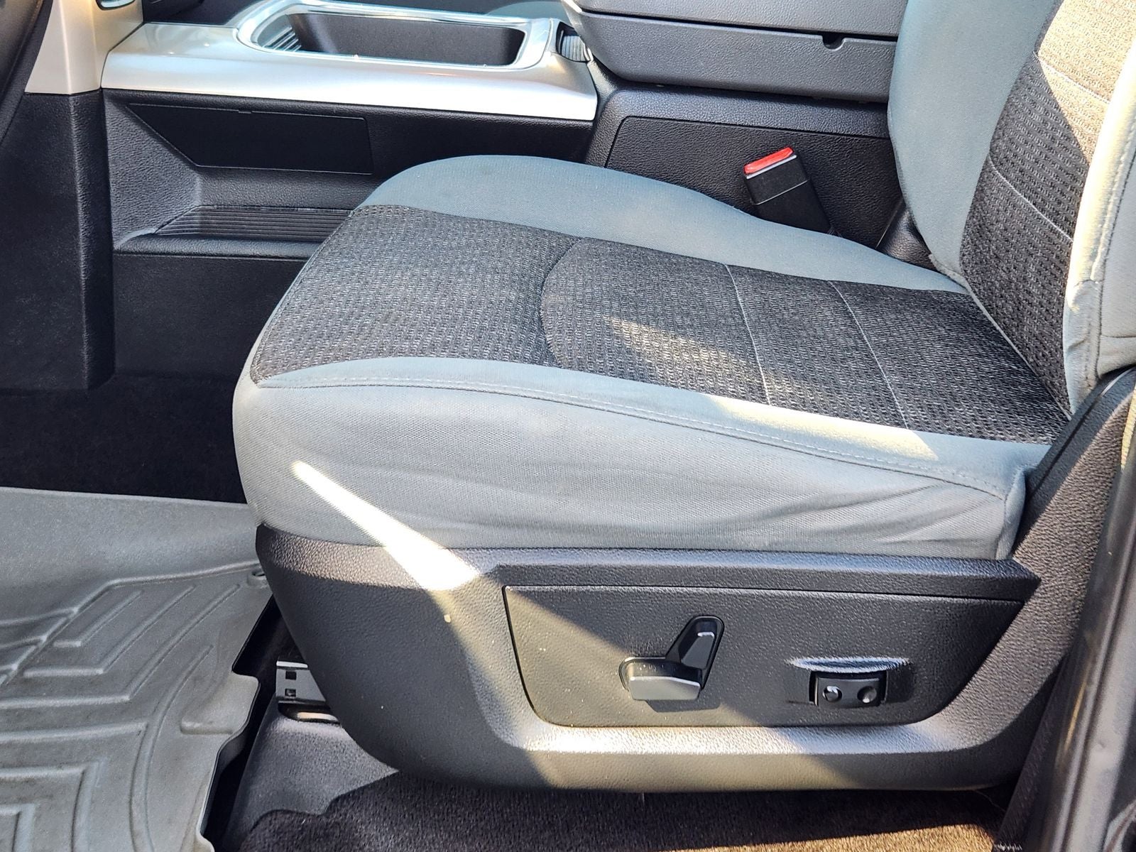 2018 RAM Ram 1500 Big Horn Crew Cab 4x4 5'7' Box