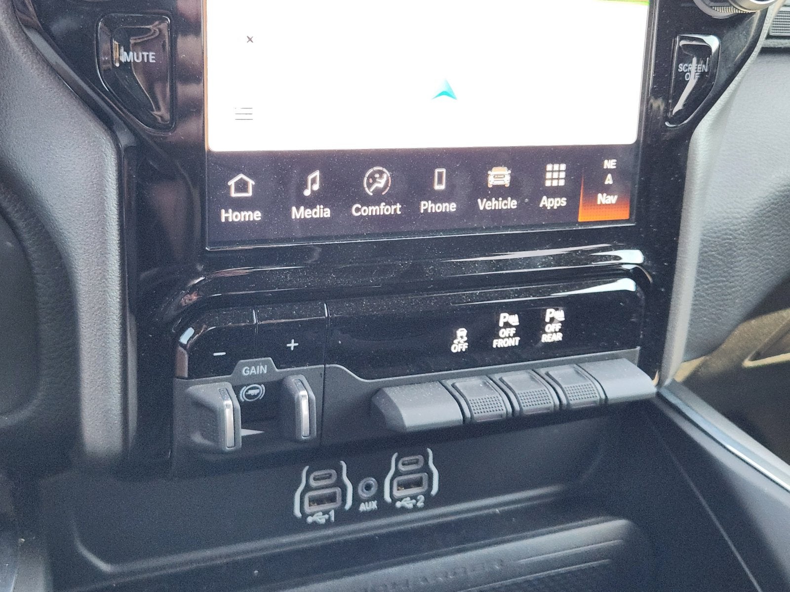 2025 RAM Ram 1500 Laramie Crew Cab 4x4 5'7' Box