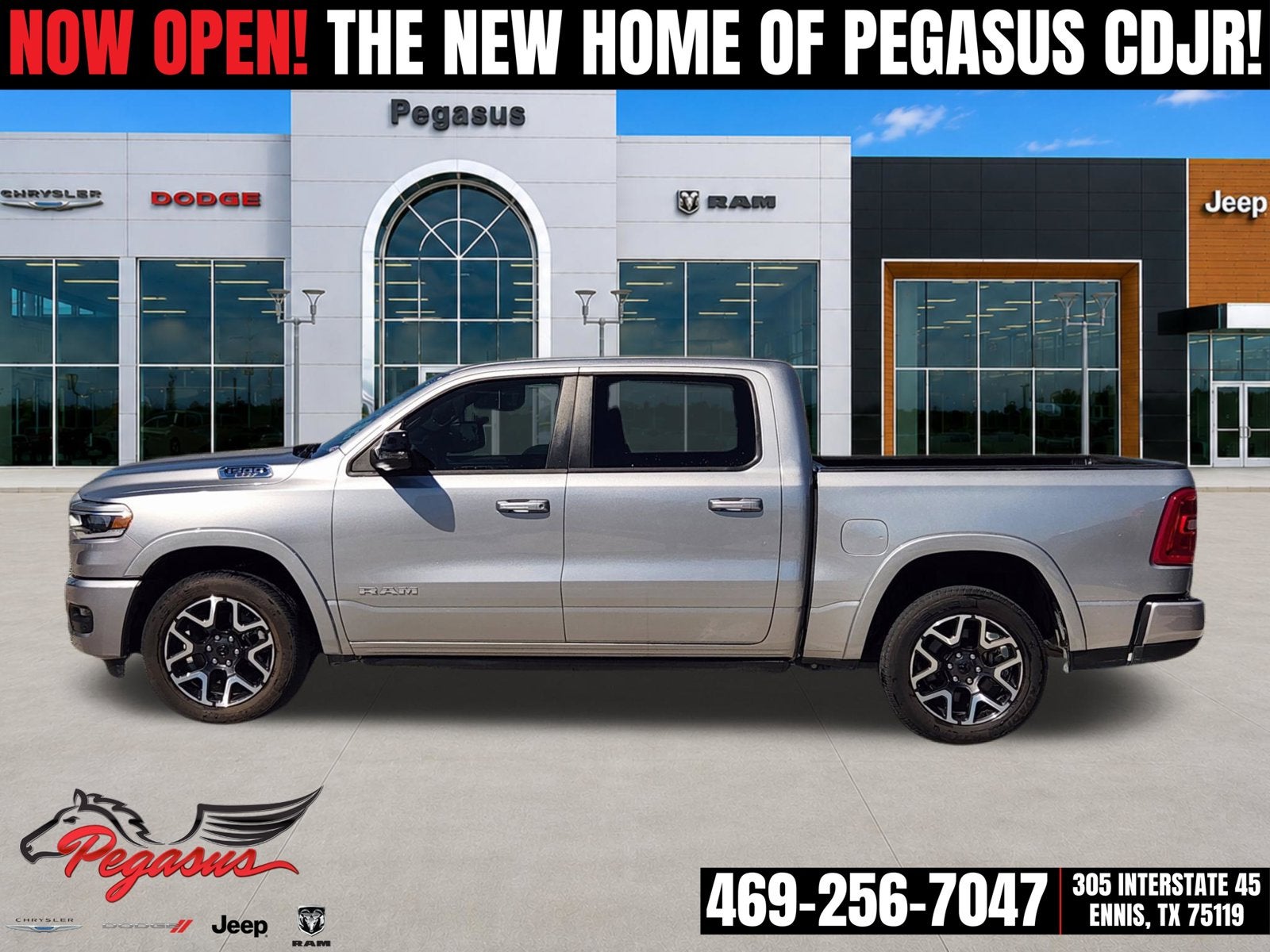 2025 RAM Ram 1500 Laramie Crew Cab 4x4 5'7' Box