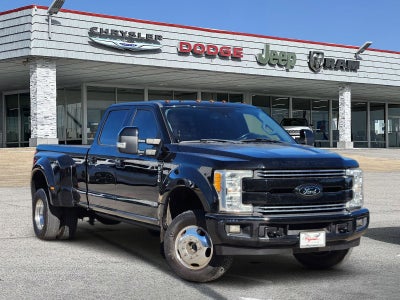 2017 Ford F-350 LARIAT