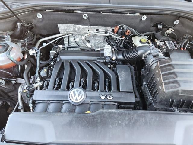 2022 Volkswagen Atlas Cross Sport 3.6L V6 SEL R-Line