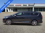 2025 Chrysler Pacifica Pinnacle