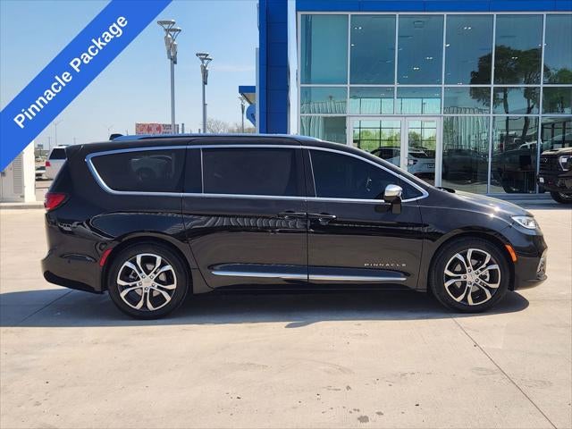 2025 Chrysler Pacifica Pinnacle