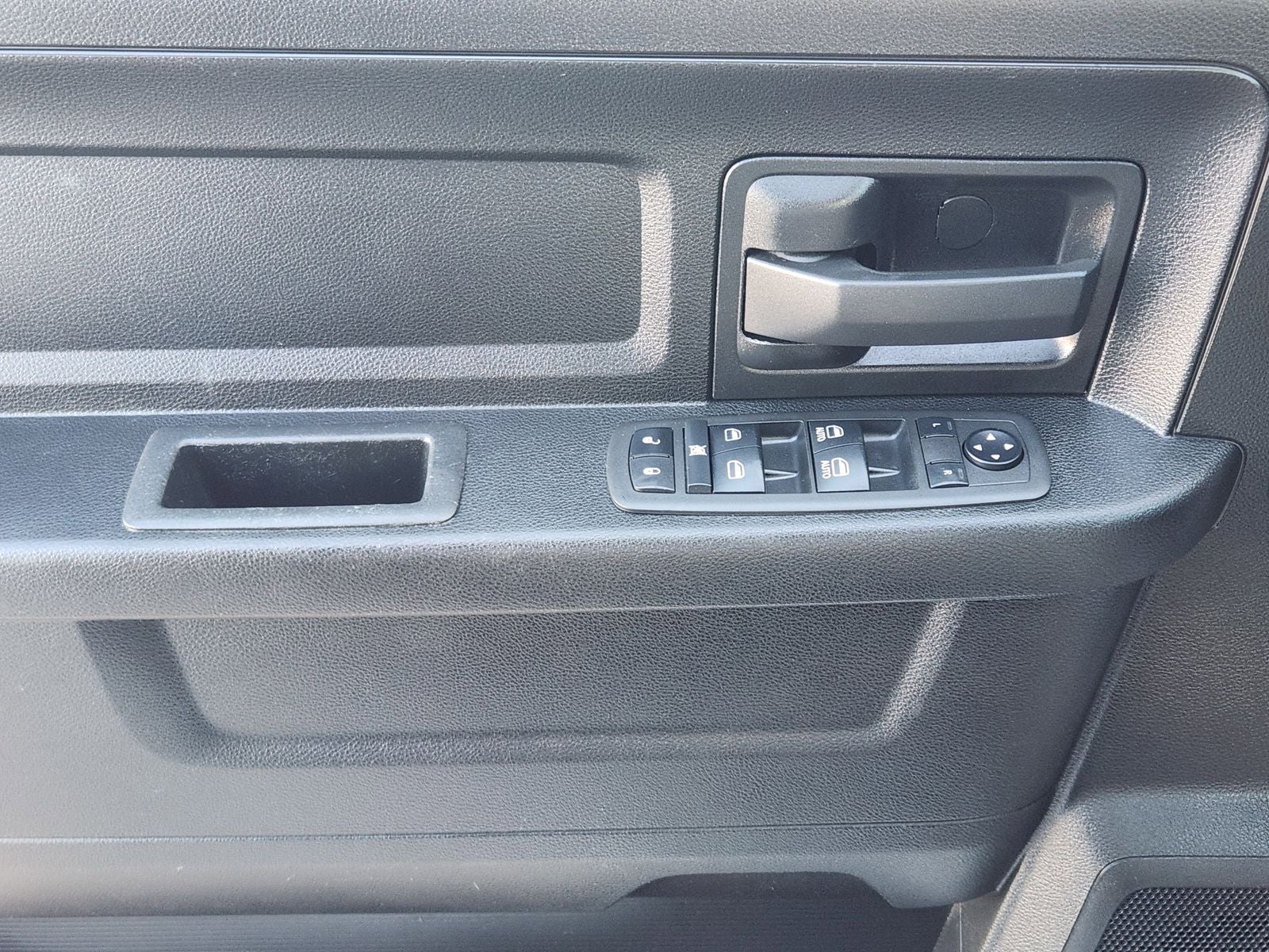 2022 RAM Ram 3500 Tradesman Crew Cab 4x4 8' Box