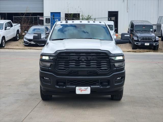 2025 RAM Ram 2500 Tradesman Crew Cab 4x4 6'4' Box