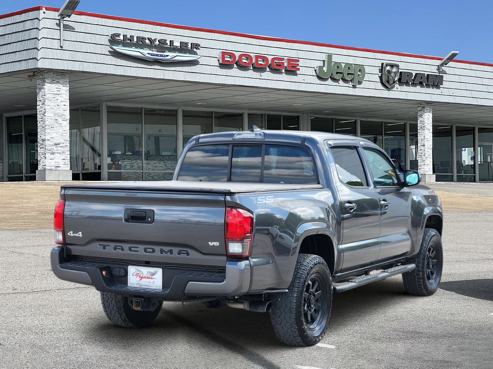 2023 Toyota Tacoma SR V6