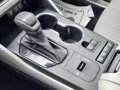 2022 Toyota Highlander L