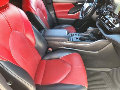 2021 Toyota Highlander XSE