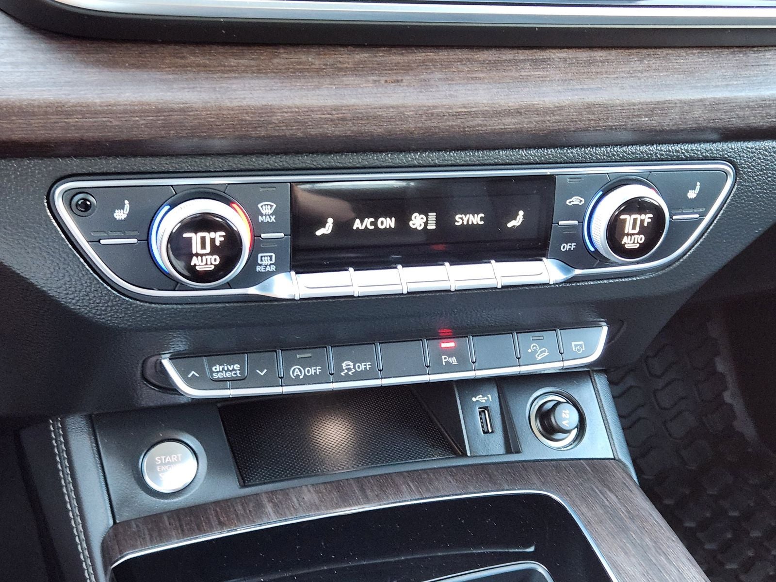 2022 Audi Q5 Premium Plus 45 TFSI S line quattro S tronic