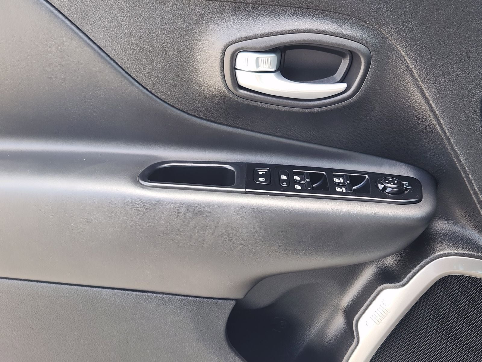 2023 Jeep Renegade Limited 4x4