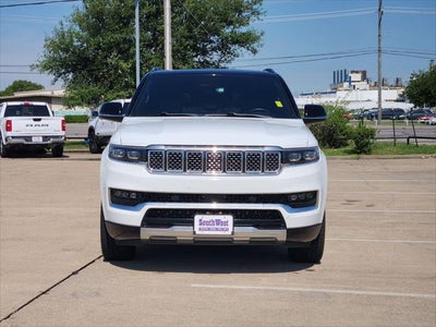 2023 Jeep Grand Wagoneer L Series II 4x4