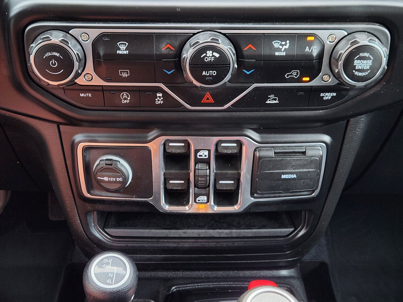 2022 Jeep Gladiator Willys 4x4