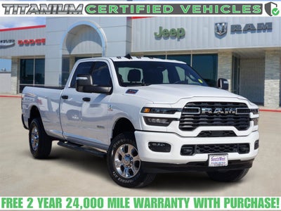 2025 RAM Ram 3500 Lone Star Crew Cab 4x4 8' Box