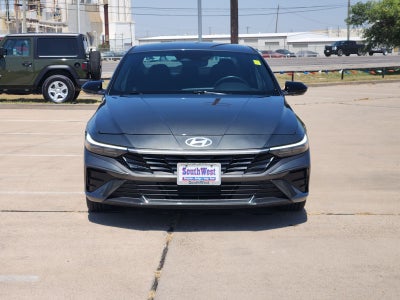 2025 Hyundai Elantra SEL Sport