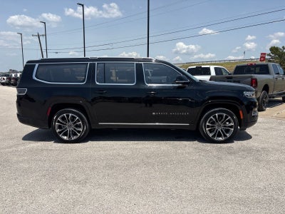 2023 Jeep Grand Wagoneer L Series III 4x4
