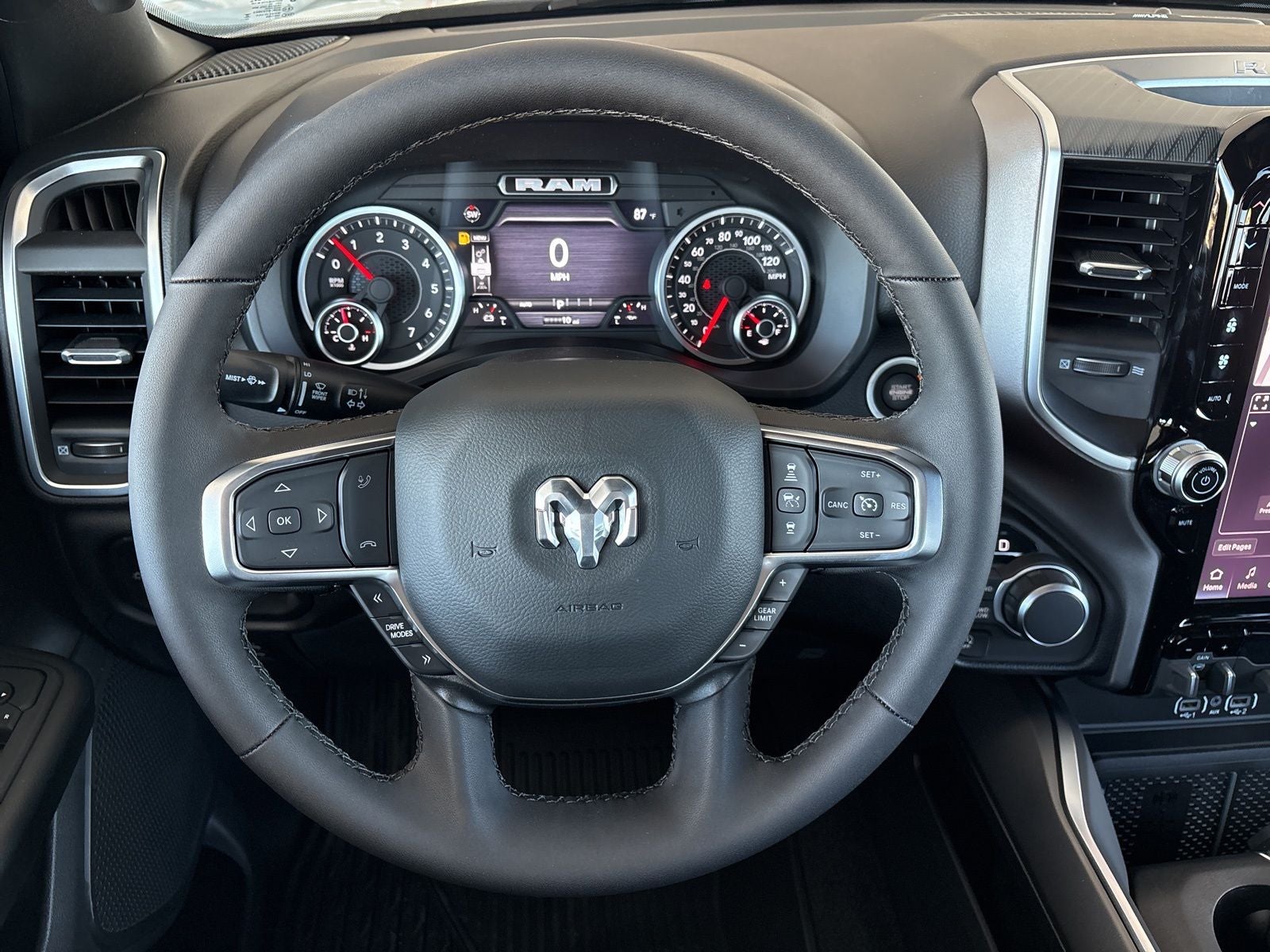 2026 RAM Ram 1500 Lone Star Crew Cab 4x4 5'7' Box
