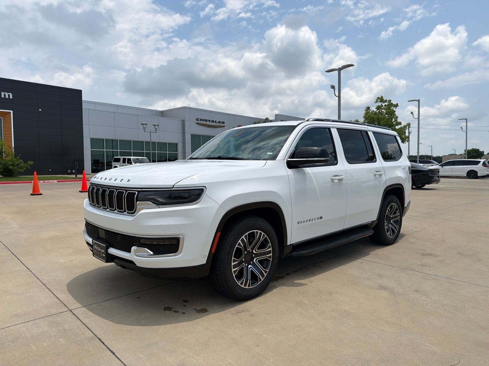 2024 Jeep Wagoneer Series II 4x2