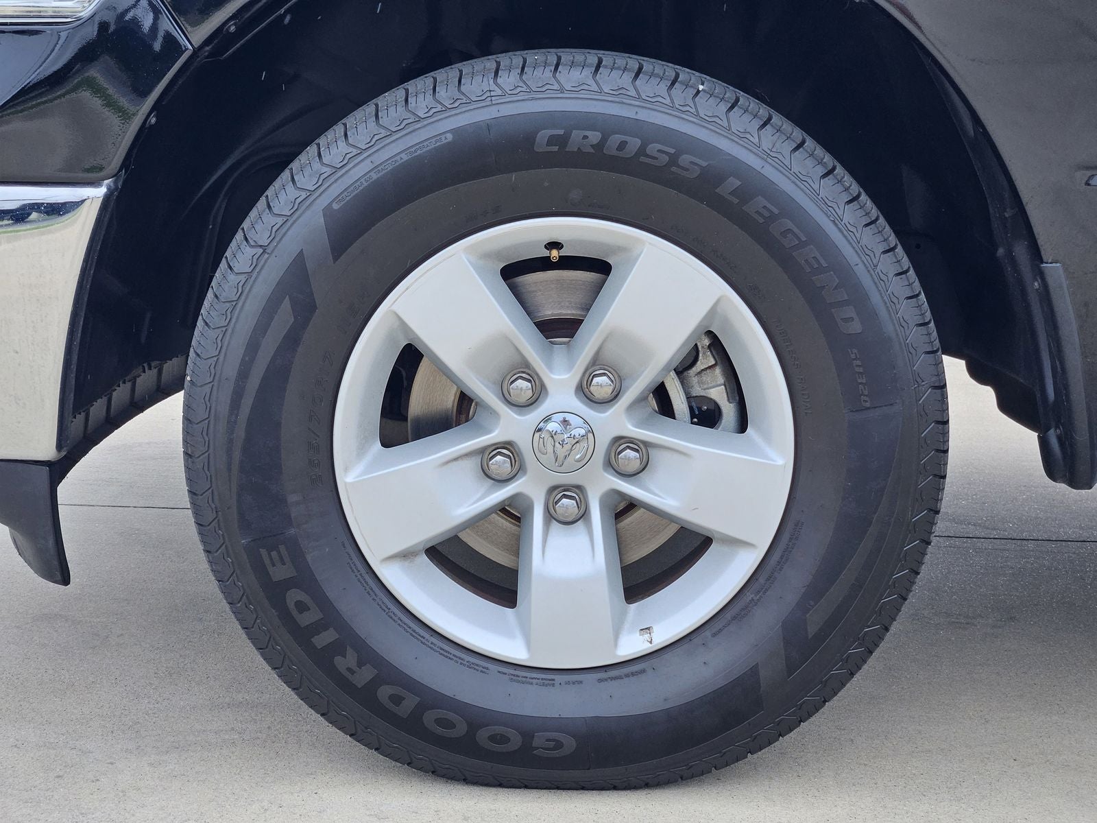 2023 RAM 1500 Classic SLT Crew Cab 4x4 5'7' Box