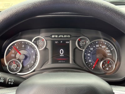 2025 RAM Ram 1500 Tradesman Crew Cab 4x4 5'7' Box
