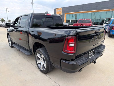 2025 RAM Ram 1500 Tradesman Crew Cab 4x4 5'7' Box
