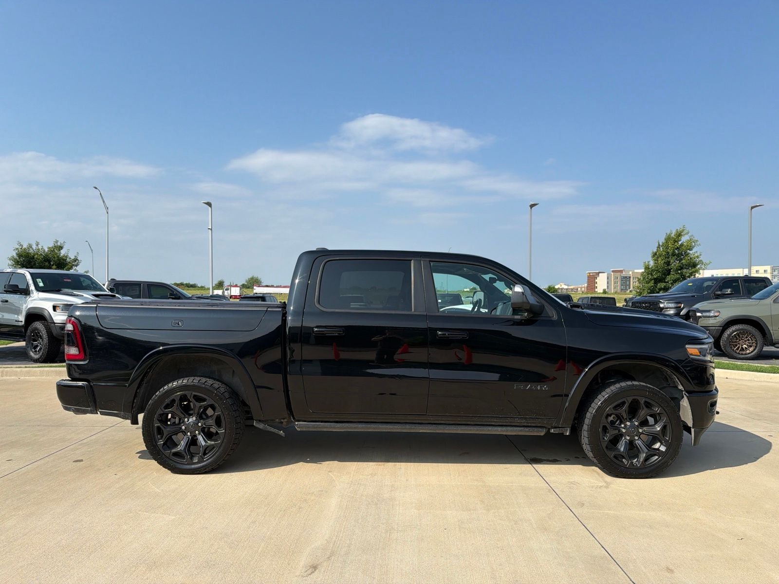 2022 RAM Ram 1500 Limited Crew Cab 4x4 5'7' Box