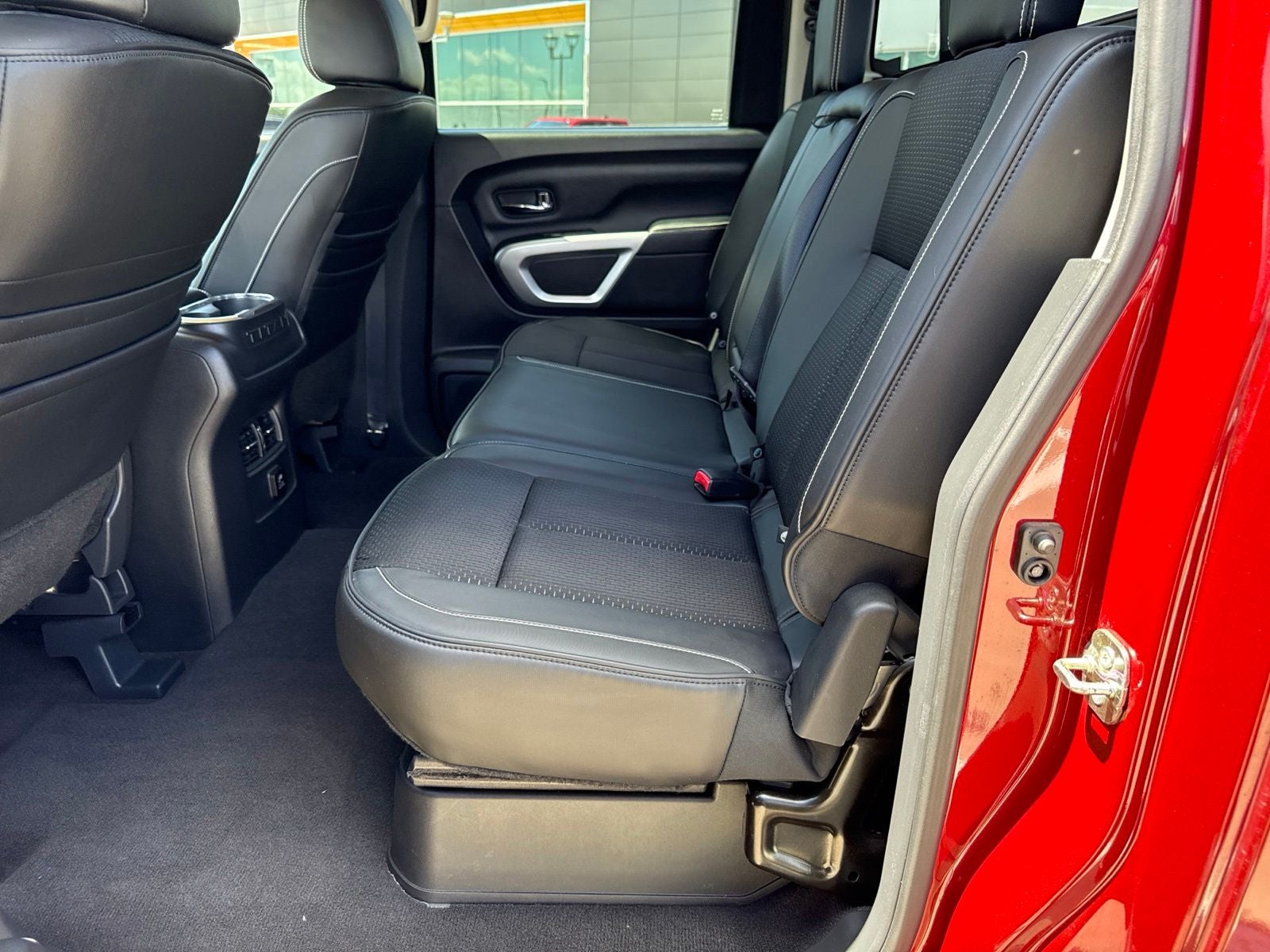 2017 Nissan TITAN XD PRO-4X Diesel