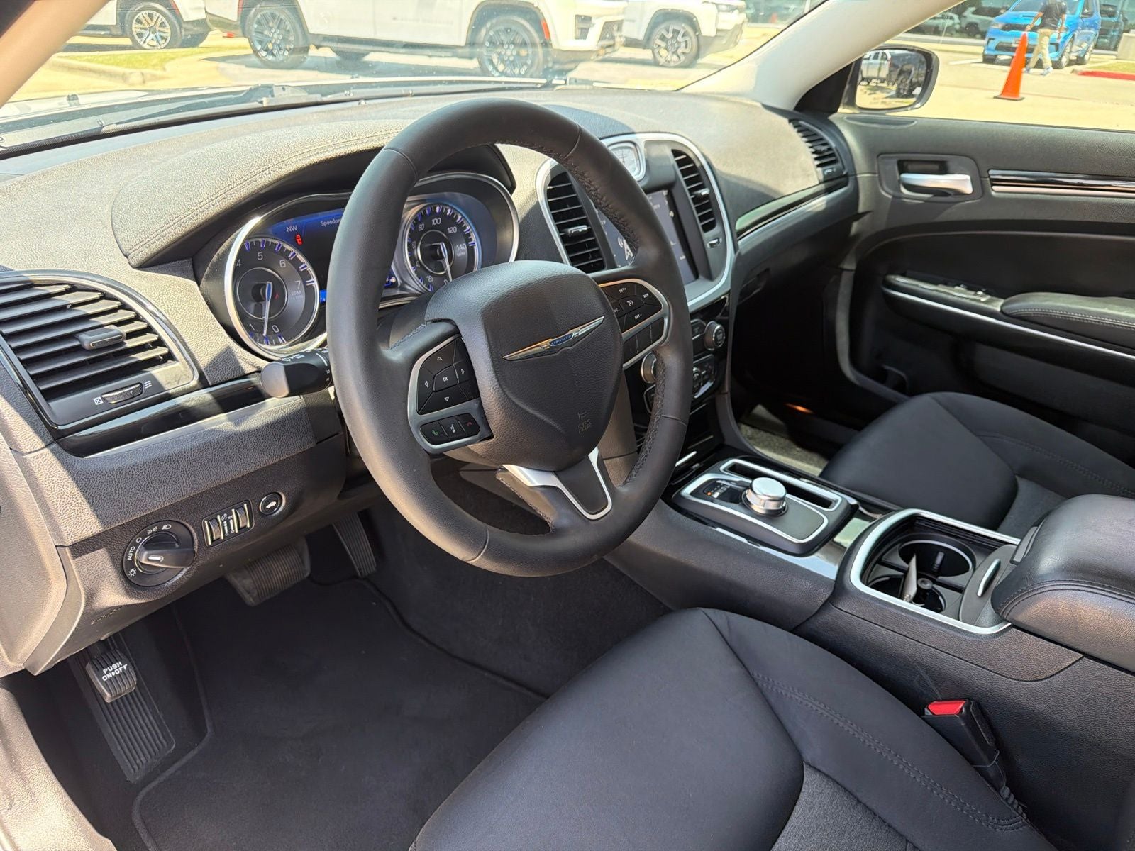 2023 Chrysler 300 Touring