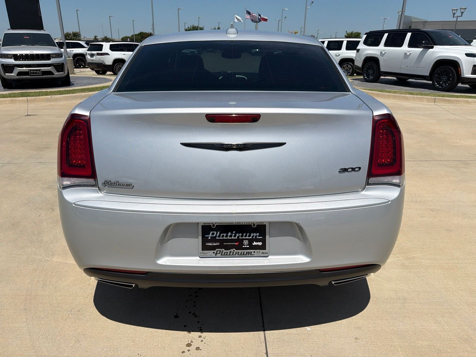 2023 Chrysler 300 Touring