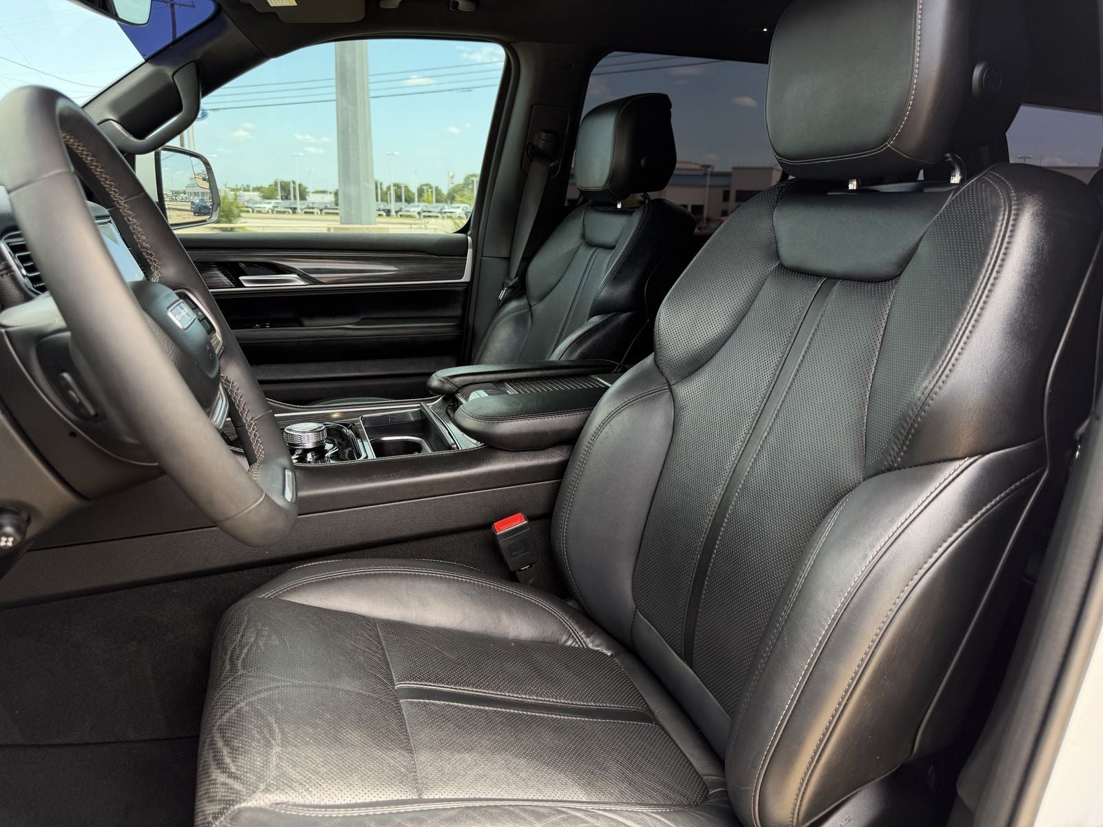 2022 Jeep Wagoneer Series II
