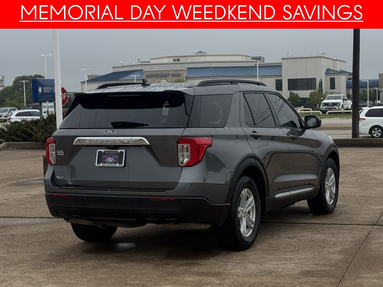 2024 Ford Explorer XLT