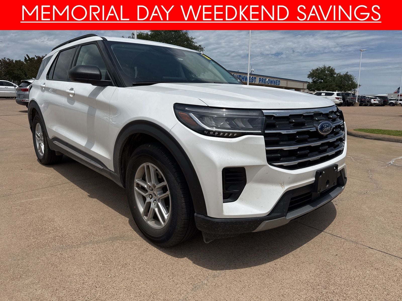 2025 Ford Explorer Active