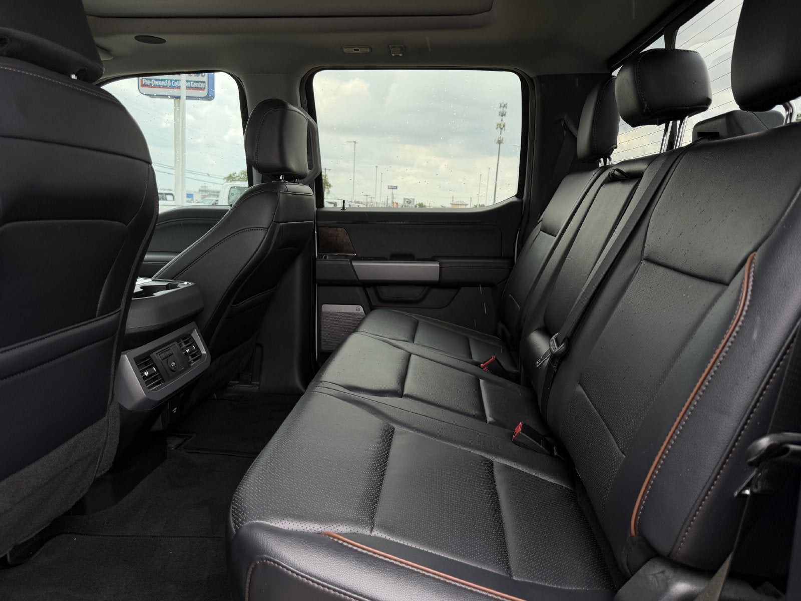 2025 Ford F-250SD F-250® Lariat®