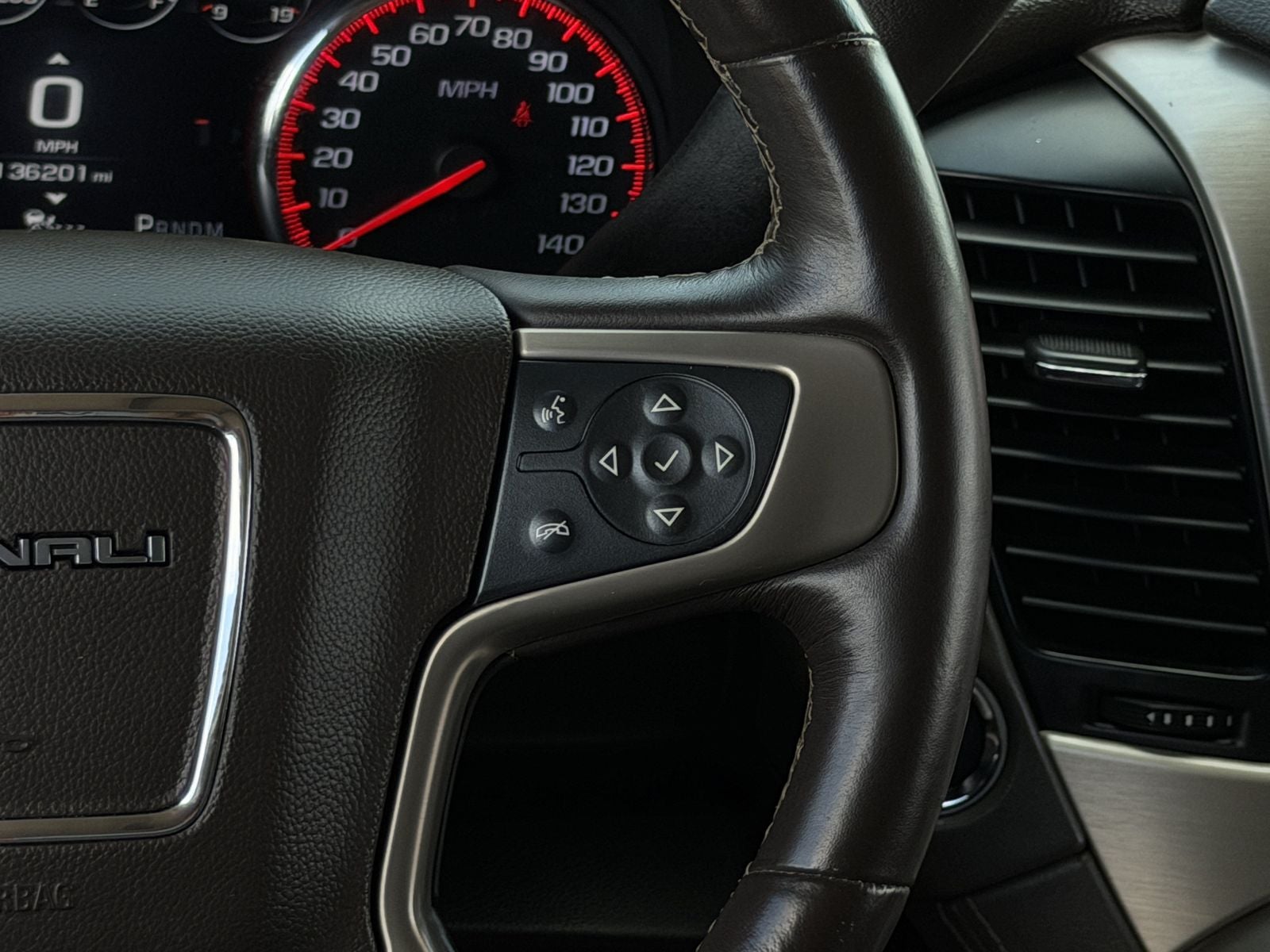 2016 GMC Yukon Denali