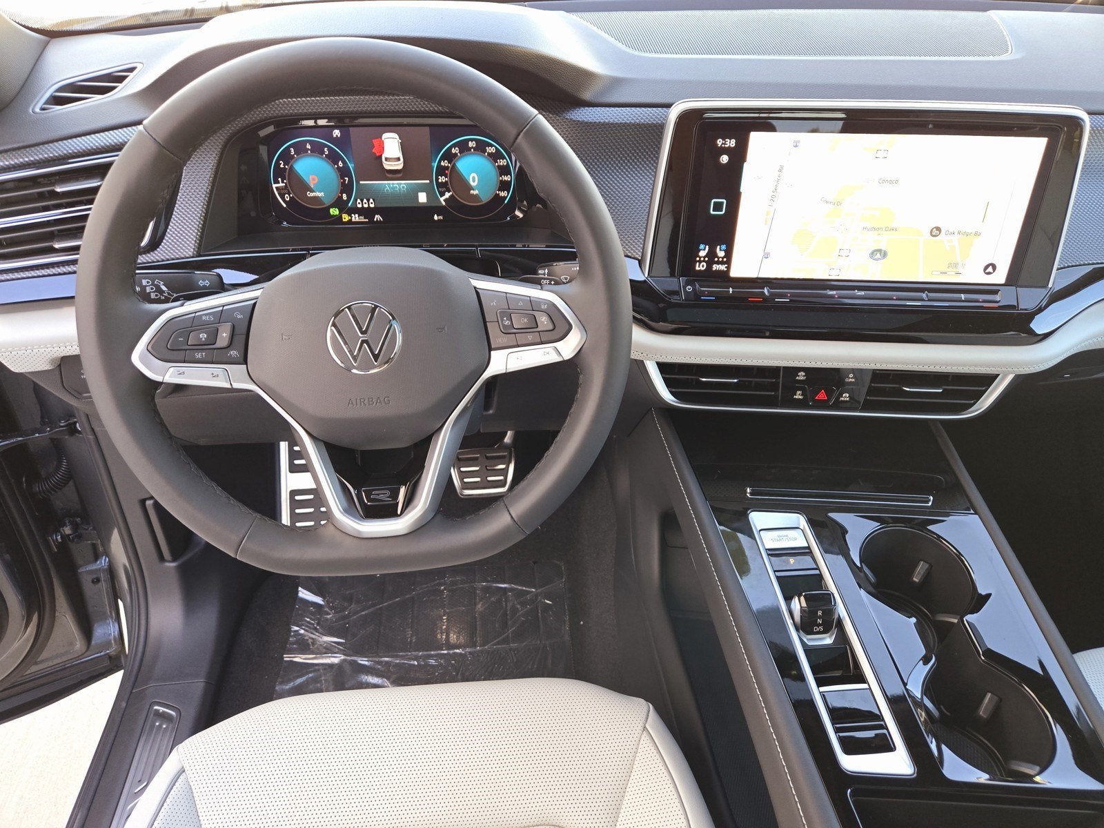 2025 Volkswagen Atlas Cross Sport 2.0T SEL Premium R-Line