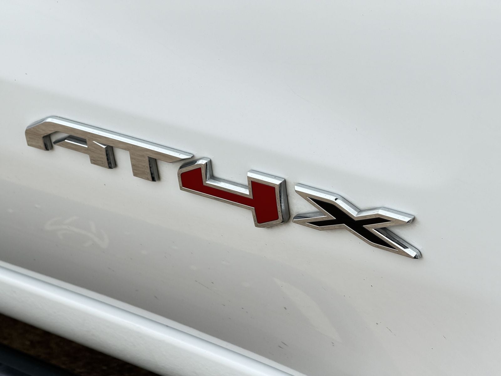 2024 GMC Sierra 1500 AT4X