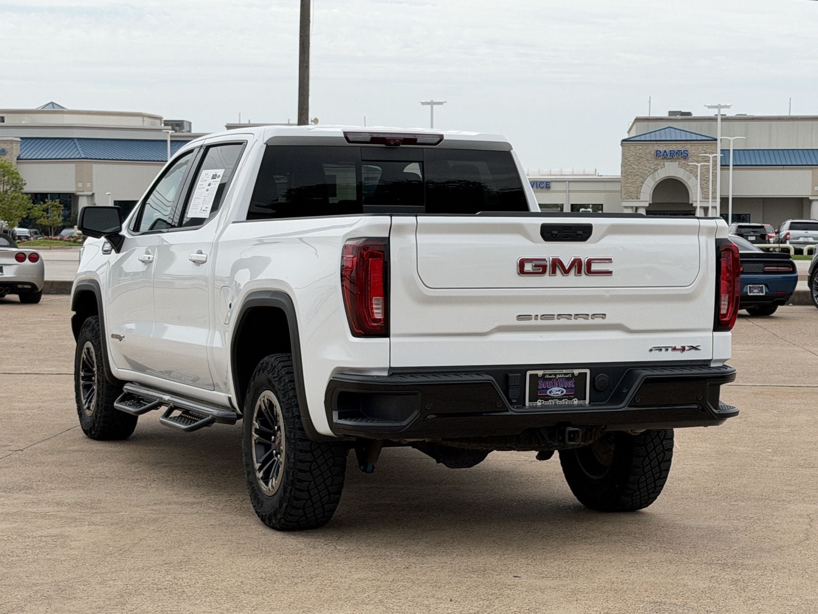 2024 GMC Sierra 1500 AT4X