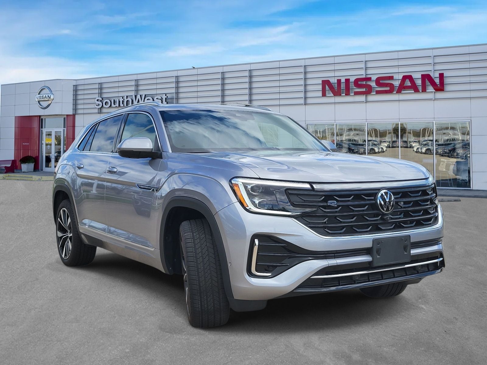 2024 Volkswagen Atlas Cross Sport 2.0T SEL Premium R-Line