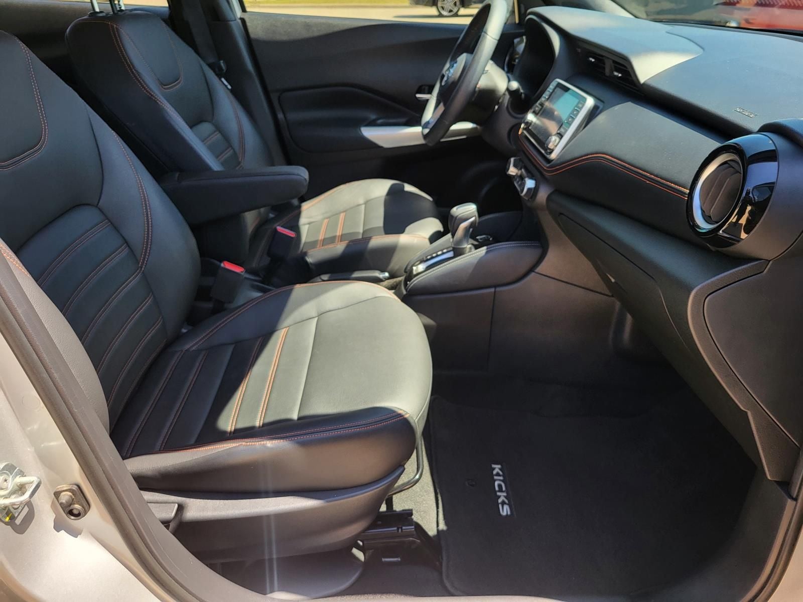 2019 Nissan Kicks SR