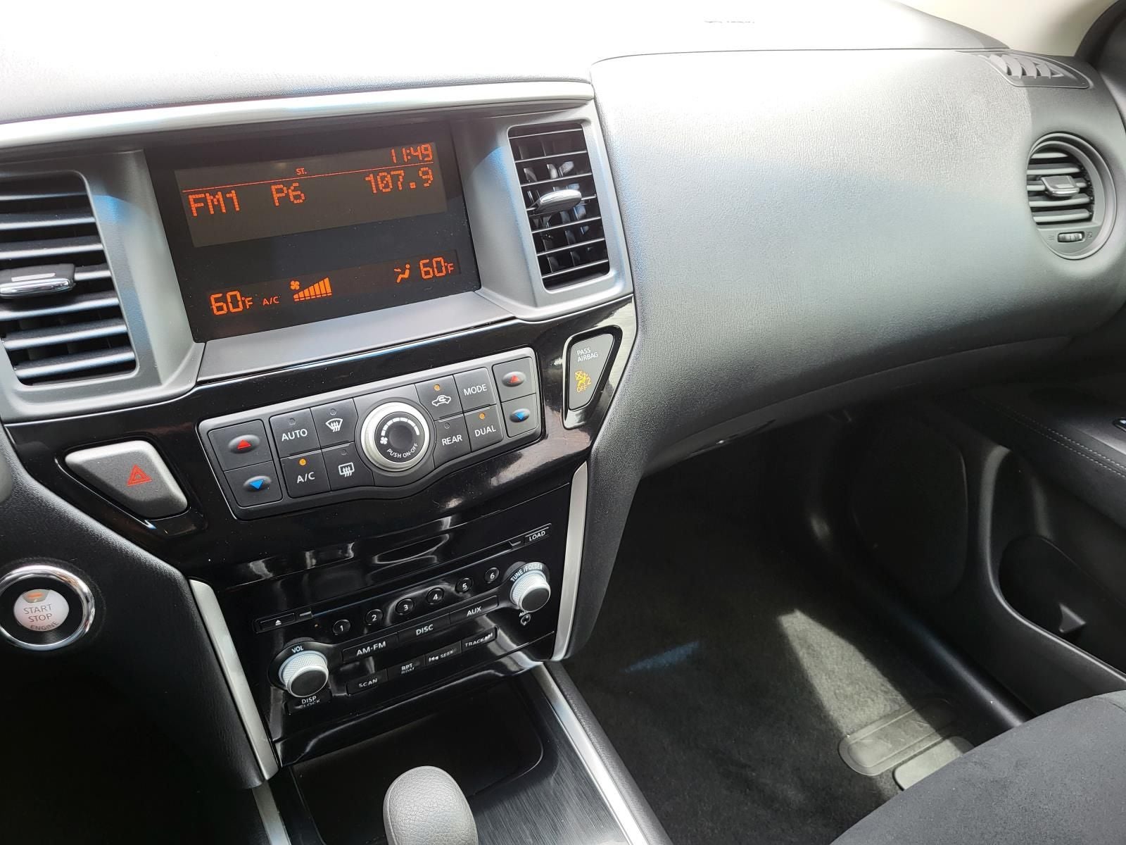 2016 Nissan Pathfinder S