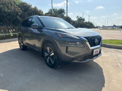 2022 Nissan Rogue SL